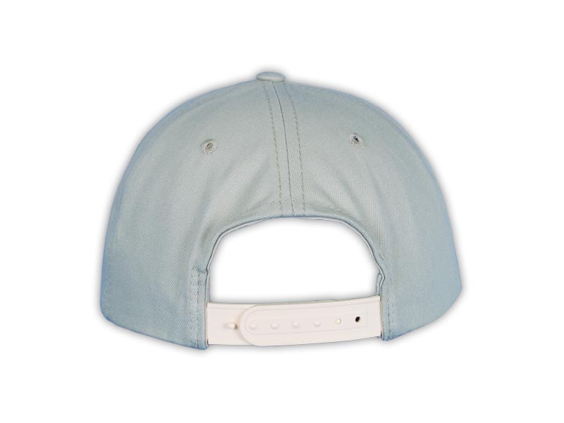 plastic snap closure